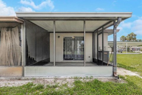House in Clearwater, Florida 1 bedroom, 55.09 sq.m. № 2113883 - photo 28