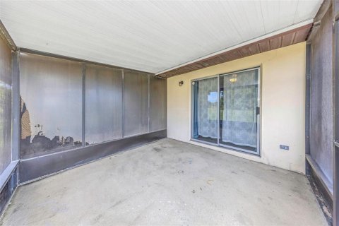 House in Clearwater, Florida 1 bedroom, 55.09 sq.m. № 2113883 - photo 22