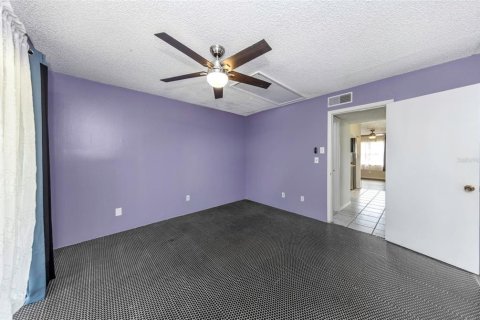 House in Clearwater, Florida 1 bedroom, 55.09 sq.m. № 2113883 - photo 19