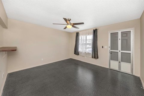 House in Clearwater, Florida 1 bedroom, 55.09 sq.m. № 2113883 - photo 6