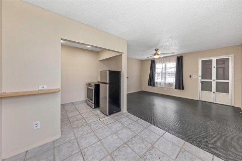 House in Clearwater, Florida 1 bedroom, 55.09 sq.m. № 2113883 - photo 10