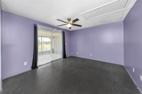 House in Clearwater, Florida 1 bedroom, 55.09 sq.m. № 2113883 - photo 18