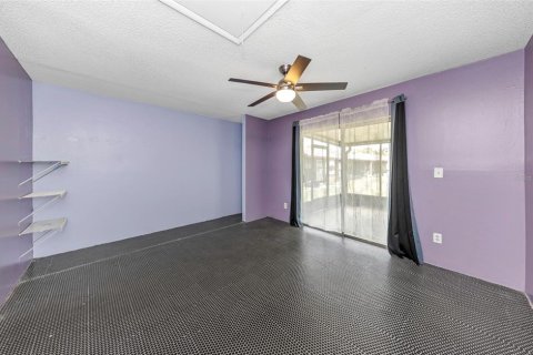 House in Clearwater, Florida 1 bedroom, 55.09 sq.m. № 2113883 - photo 21