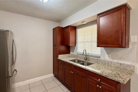 Apartment in Leesburg, Florida 2 bedrooms, 84.73 sq.m. № 2396496 - photo 5