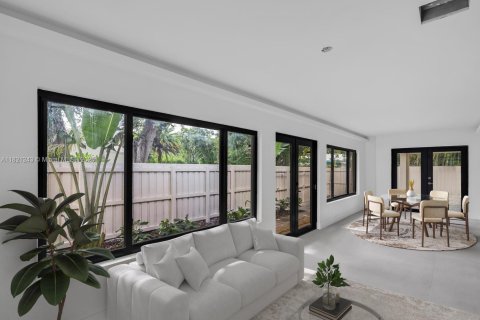 House in Miami Shores, Florida 3 bedrooms, 163.32 sq.m. № 1796982 - photo 7