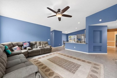Casa en venta en Valrico, Florida, 4 dormitorios, 188.87 m2 № 2283520 - foto 11