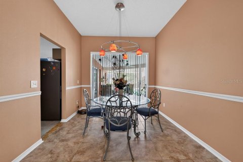 Casa en venta en Valrico, Florida, 4 dormitorios, 188.87 m2 № 2283520 - foto 8