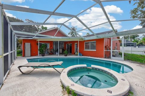Casa en venta en Valrico, Florida, 4 dormitorios, 188.87 m2 № 2283520 - foto 2