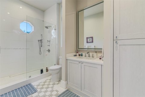 Villa ou maison à vendre à Pinecrest, Floride: 8 chambres, 1080.08 m2 № 1871769 - photo 27