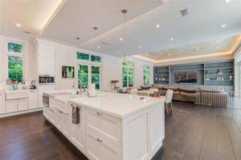 Villa ou maison à vendre à Pinecrest, Floride: 8 chambres, 1080.08 m2 № 1871769 - photo 14