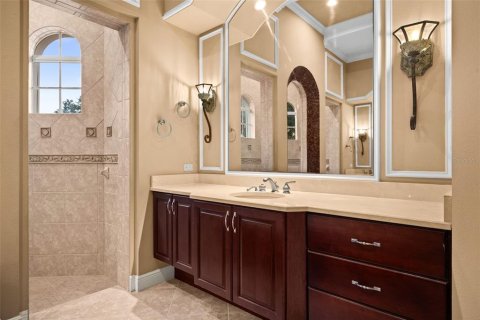 Casa en venta en Tampa, Florida, 4 dormitorios, 400.5 m2 № 2425333 - foto 23
