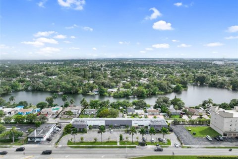 Immobilier commercial à vendre à Pembroke Park, Floride № 2016842 - photo 17