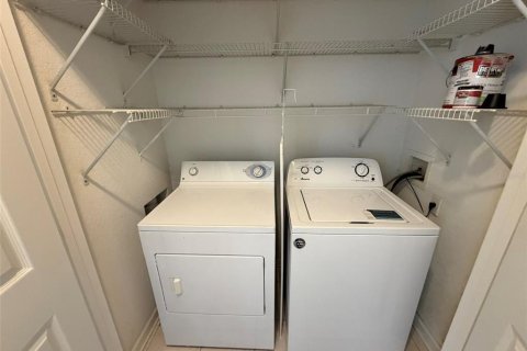 Copropriété à louer à Orlando, Floride: 2 chambres, 103.68 m2 № 2094819 - photo 3