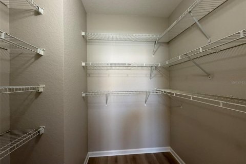 Copropriété à louer à Orlando, Floride: 2 chambres, 103.68 m2 № 2094819 - photo 12