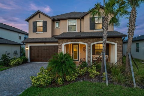 Villa ou maison à vendre à Wesley Chapel, Floride: 5 chambres, 339 m2 № 1740370 - photo 1