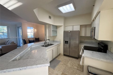Купить кондоминиум в Авентура, Флорида 2 спальни, 110.65м2, № 2051772 - фото 6