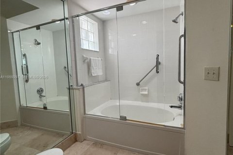 Купить кондоминиум в Авентура, Флорида 2 спальни, 110.65м2, № 2051772 - фото 26