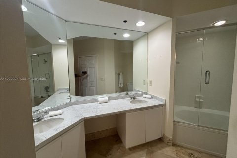 Купить кондоминиум в Авентура, Флорида 2 спальни, 110.65м2, № 2051772 - фото 21