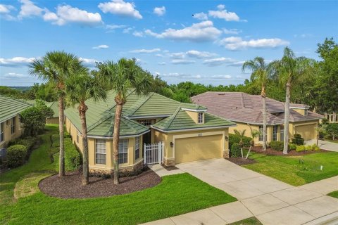 House in Dade City, Florida 2 bedrooms, 165.64 sq.m. № 2147746 - photo 3