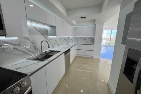 Condo in Aventura, Florida, 2 bedrooms № 2018392 - photo 7
