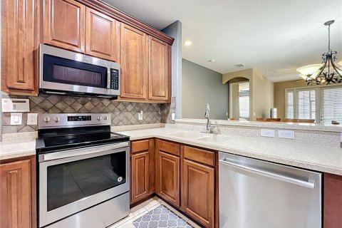 Townhouse in Orlando, Florida 4 bedrooms, 204.94 sq.m. № 1771258 - photo 9