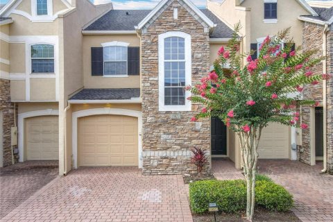 Townhouse in Orlando, Florida 4 bedrooms, 204.94 sq.m. № 1771258 - photo 2