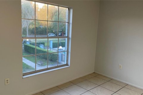 Condominio en alquiler en Orlando, Florida, 2 dormitorios, 91.42 m2 № 2093625 - foto 6