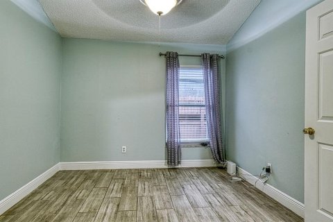Casa en venta en Orlando, Florida, 3 dormitorios, 120.77 m2 № 1838488 - foto 28