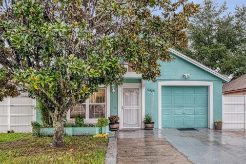 Casa en venta en Orlando, Florida, 3 dormitorios, 120.77 m2 № 1838488 - foto 1