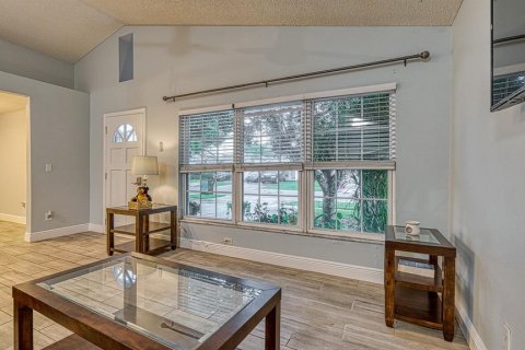 Casa en venta en Orlando, Florida, 3 dormitorios, 120.77 m2 № 1838488 - foto 7