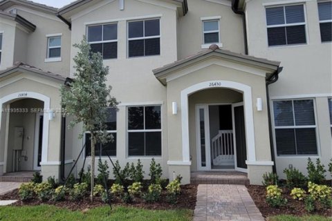 Townhouse in Homestead, Florida 3 bedrooms, 135.64 sq.m. № 1993541