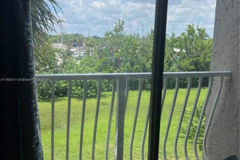 Copropriété à louer à Dania Beach, Floride: 2 chambres, 86.68 m2 № 1966334 - photo 13
