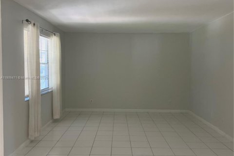 Copropriété à louer à Dania Beach, Floride: 2 chambres, 86.68 m2 № 1966334 - photo 8