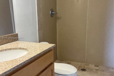 Copropriété à louer à Dania Beach, Floride: 2 chambres, 86.68 m2 № 1966334 - photo 15