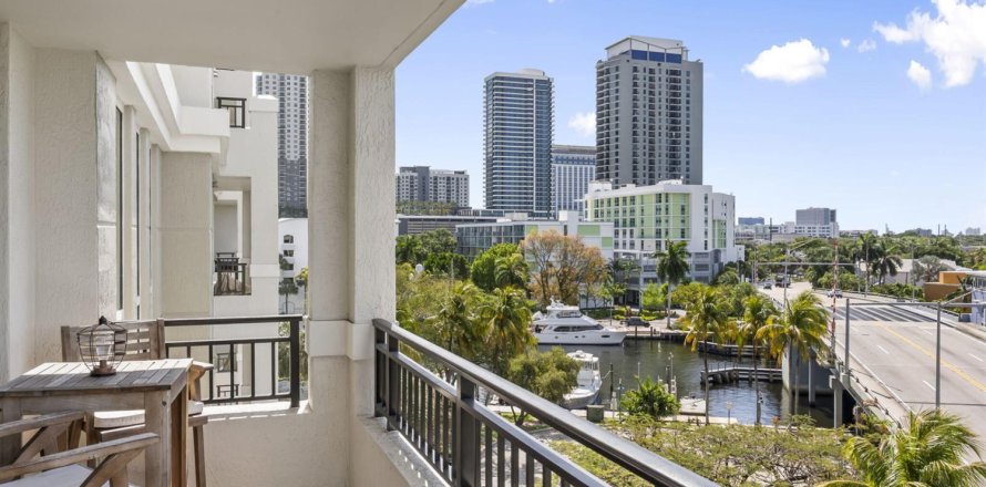 Condo in Fort Lauderdale, Florida, 2 bedrooms № 2078091