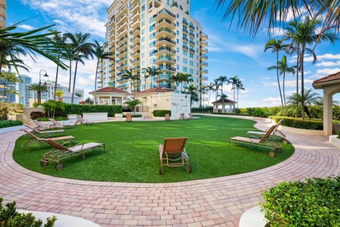 Condo in Fort Lauderdale, Florida, 2 bedrooms № 2078091 - photo 28