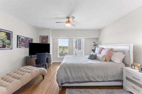 Condo in Fort Lauderdale, Florida, 2 bedrooms № 2078091 - photo 17