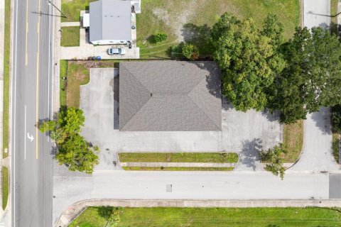 Propiedad comercial en venta en Kissimmee, Florida, 422.8 m2 № 2308848 - foto 5