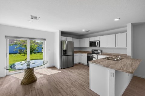 Casa en venta en Port St. Lucie, Florida, 3 dormitorios, 120.4 m2 № 2357759 - foto 9