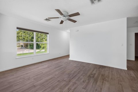 Casa en venta en Port St. Lucie, Florida, 3 dormitorios, 120.4 m2 № 2357759 - foto 7