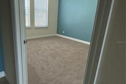 Adosado en venta en Davenport, Florida, 4 dormitorios, 194.54 m2 № 1523091 - foto 3