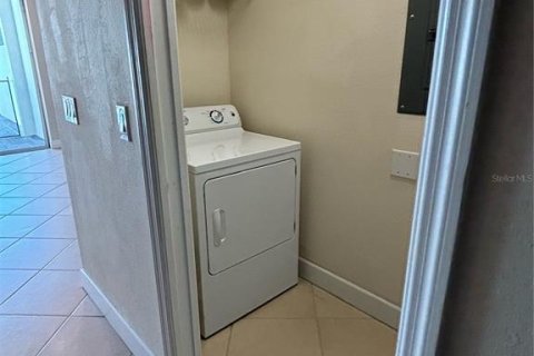 Adosado en venta en Davenport, Florida, 4 dormitorios, 194.54 m2 № 1523091 - foto 6