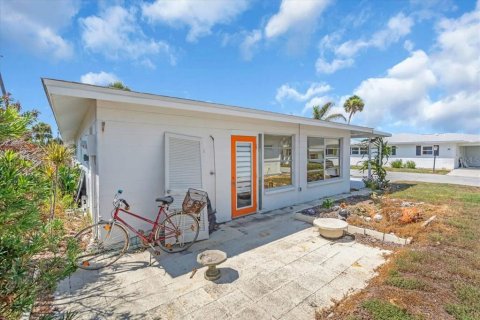 Condominio en venta en Englewood, Florida, 2 dormitorios, 131.83 m2 № 1856340 - foto 4