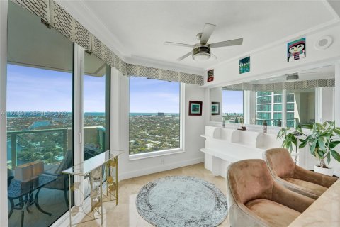 Copropriété à vendre à Fort Lauderdale, Floride: 2 chambres, 196.02 m2 № 2054902 - photo 26