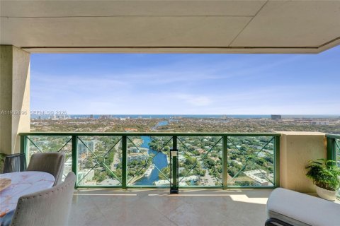 Condominio en Fort Lauderdale, Florida, 2 dormitorios  № 2054902