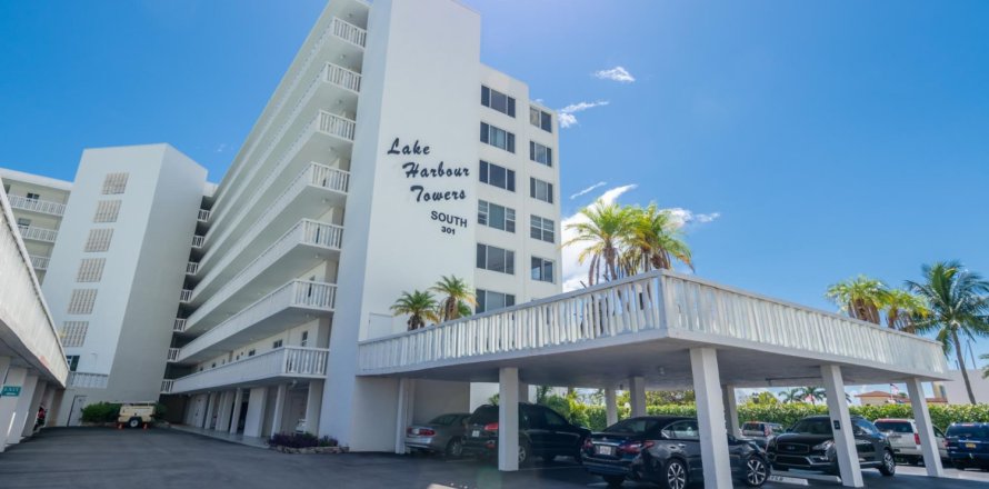 Condominio en Lake Park, Florida, 2 dormitorios № 805242