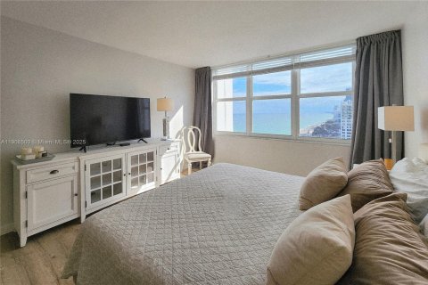 Copropriété à louer à Hollywood, Floride: 2 chambres, 126.35 m2 № 1966739 - photo 22