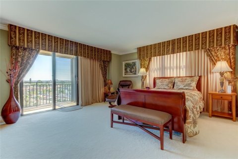 Condominio en venta en Saint Pete Beach, Florida, 2 dormitorios, 131.92 m2 № 1254308 - foto 21