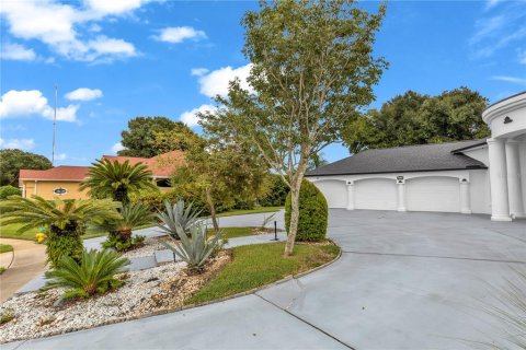 Villa ou maison à vendre à DeBary, Floride: 4 chambres, 321.26 m2 № 2395806 - photo 5