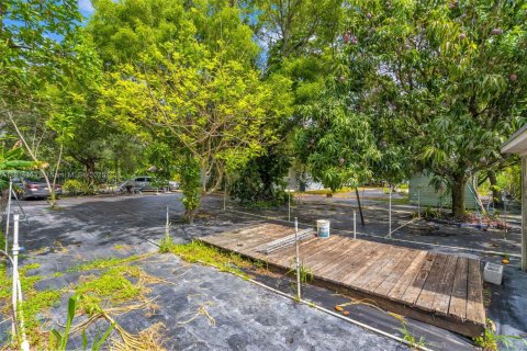 Casa en venta en Miami, Florida, 4 dormitorios, 214.42 m2 № 1762984 - foto 24